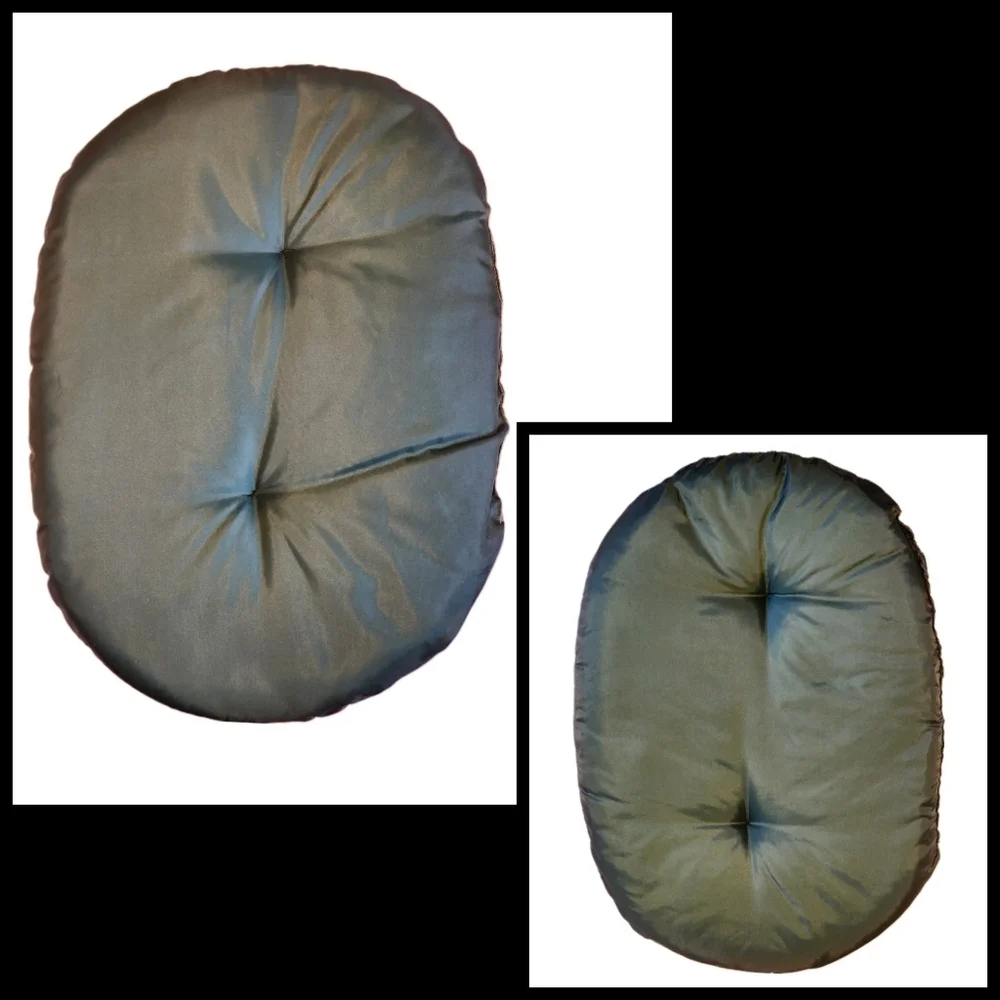W. Gadsby & Son Sherpa Pet Cushions (2) with a Free Bamboo De-shedding Comb